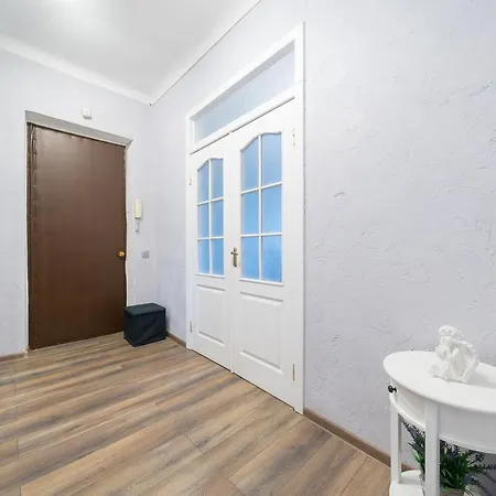 Apartment In The Center *